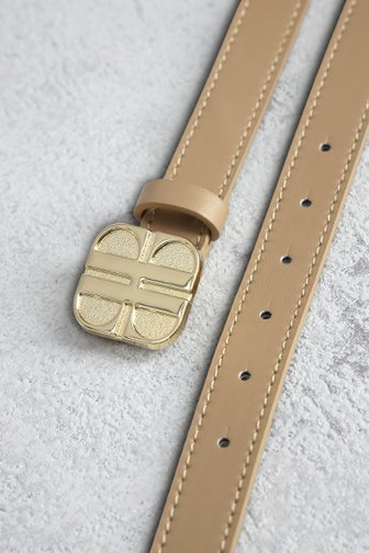 Voorkant van Taupe riem met goudkleurige logogesp door Laurent David voor Dames