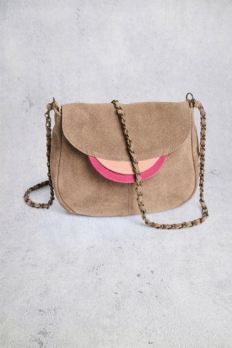 Voorkant van Taupekleurige suède crossbodytas door Pieces voor Dames
