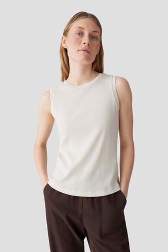 Le devant de Top beige à col rond de Opus pour Femmes