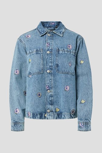 Le devant de Veste en jean bleue avec détails brodés de Pieces pour Femmes