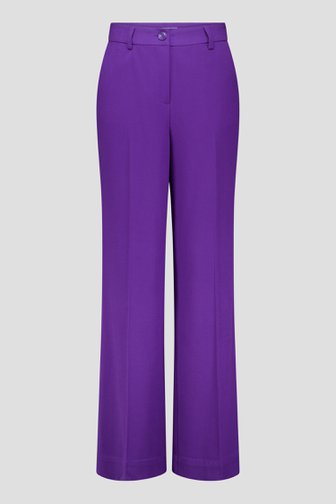 Voorkant van Wijde paarse broek door Libelle voor Dames