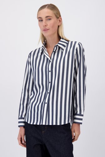 Voorkant van Wit-blauw gestreepte hemdblouse door Liberty Island voor Dames