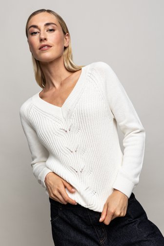 Witte gebreide trui met V-hals