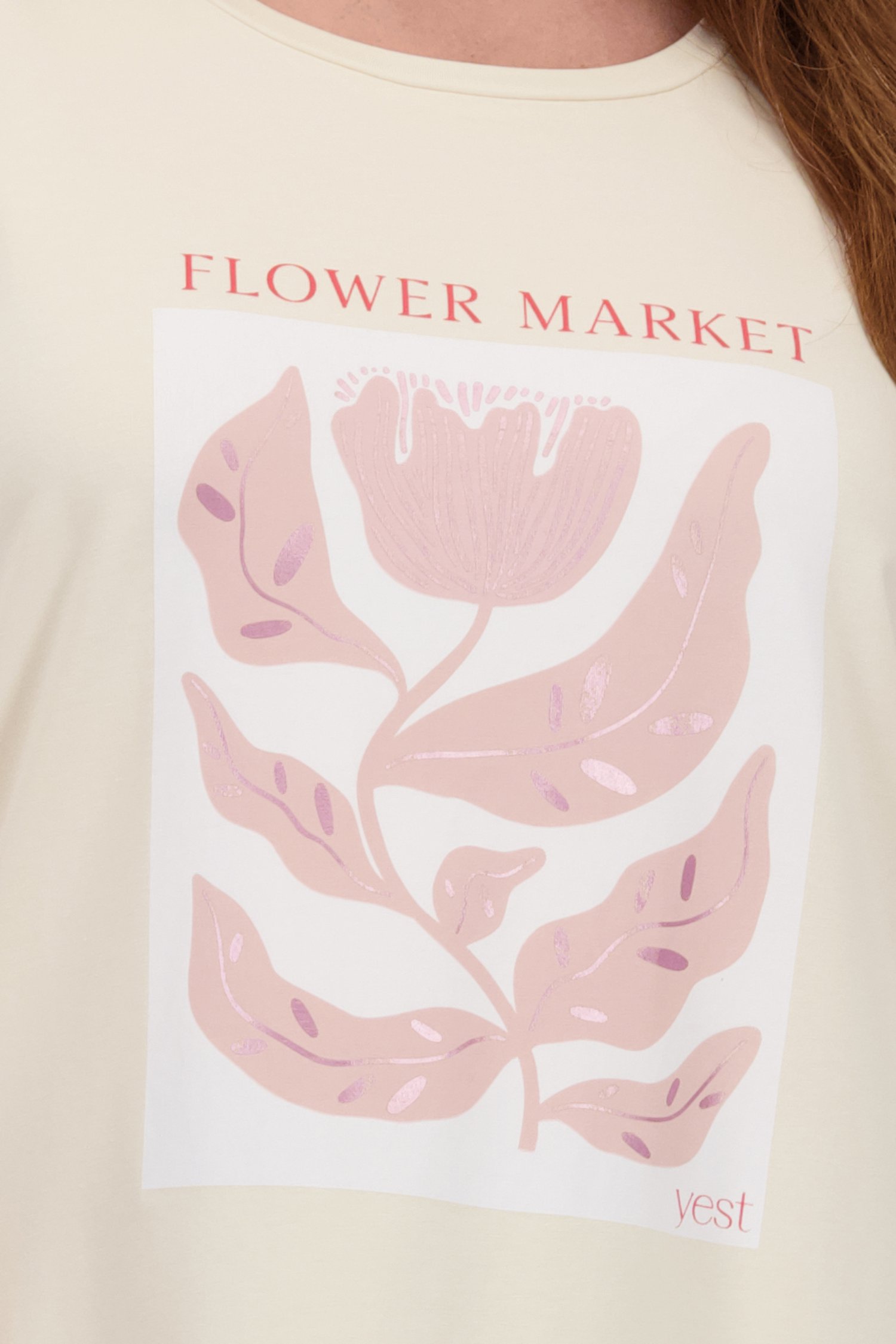 Detail van Amandelwit T-shirt met bloemenprint door Yest Curve voor Dames