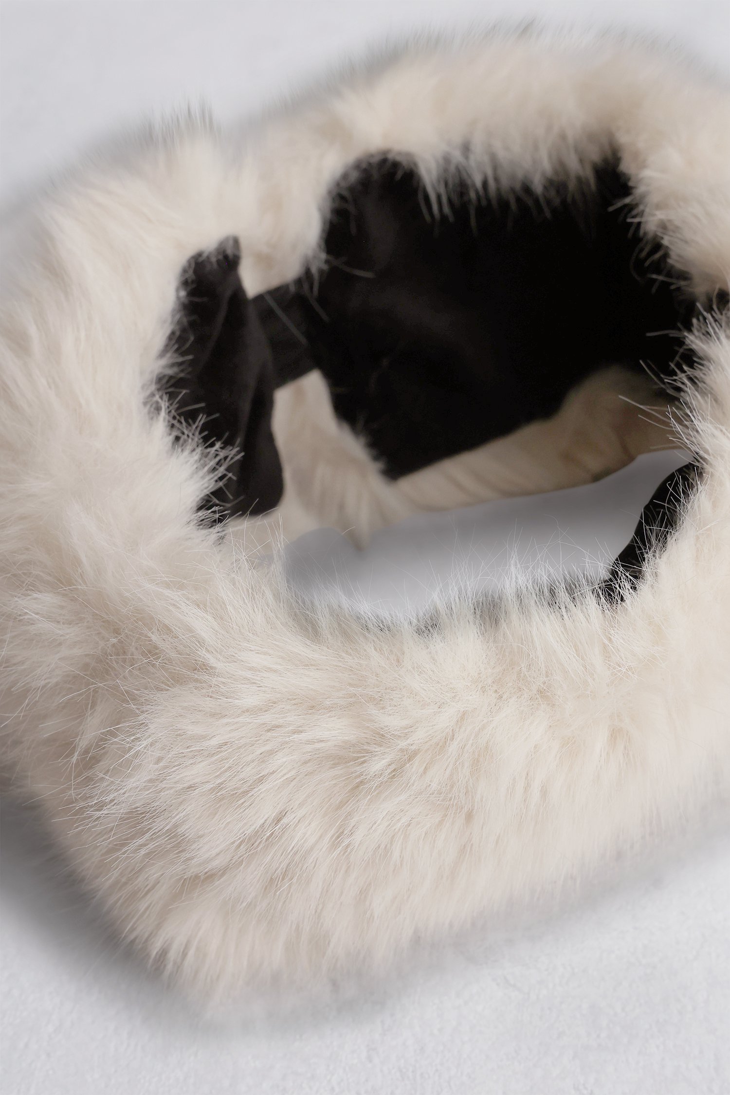 Productfoto 1 van Beige faux fur hoofdband door Liberty Island voor Dames