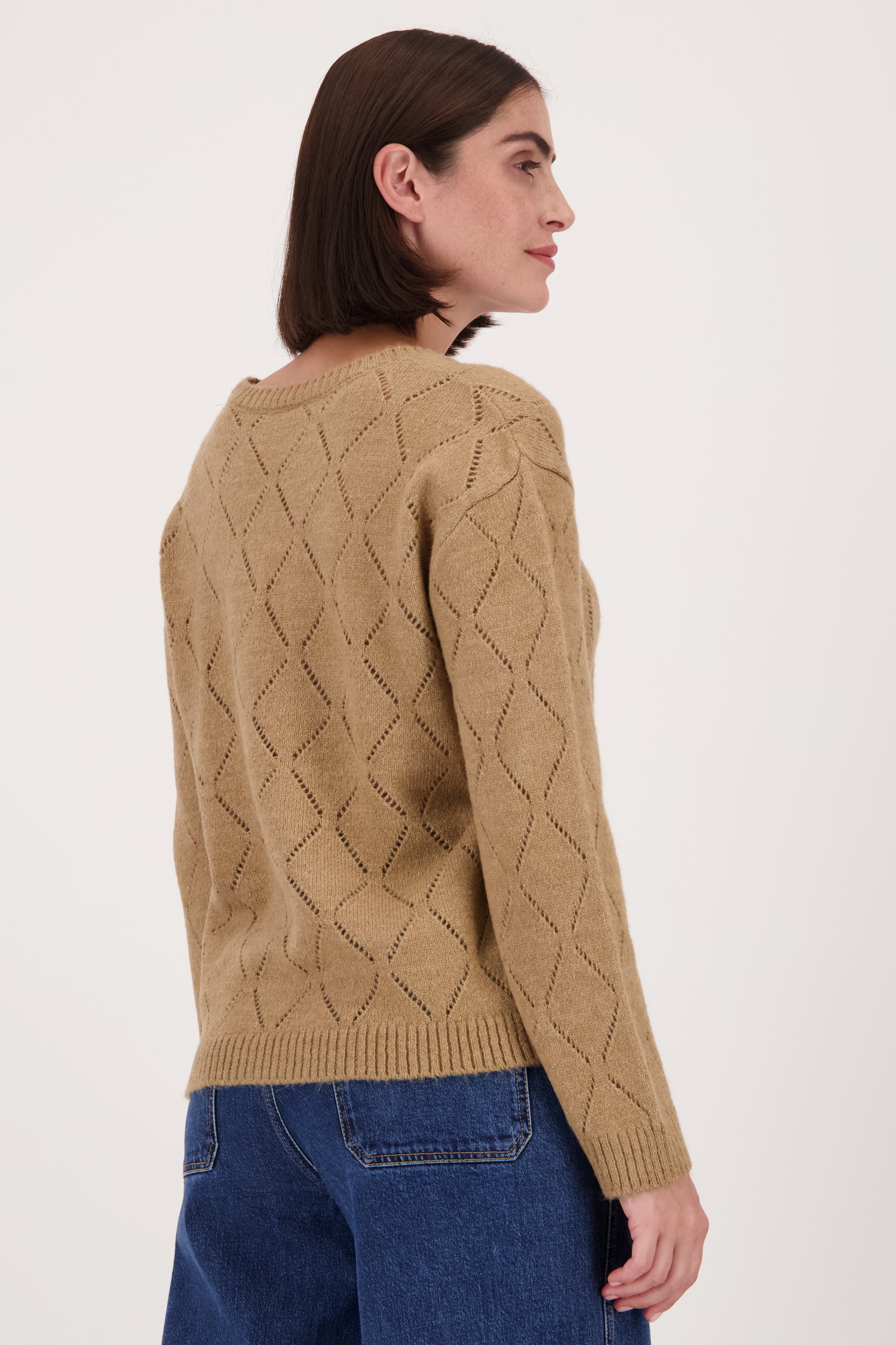 Beige gebreide trui met geruit patroon van More More 7086858