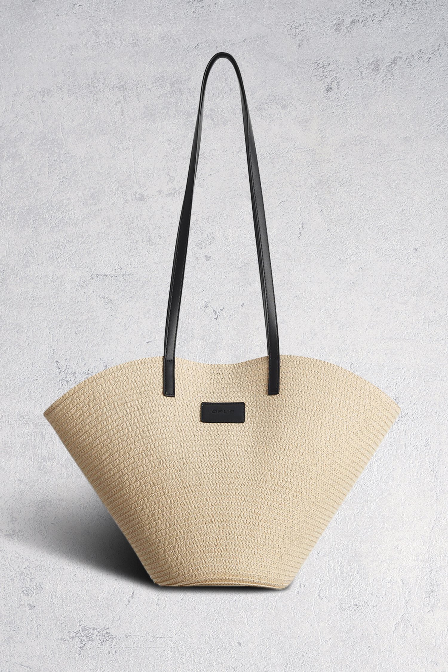 Beige gevlochten schoudertas van Opus voor Dames