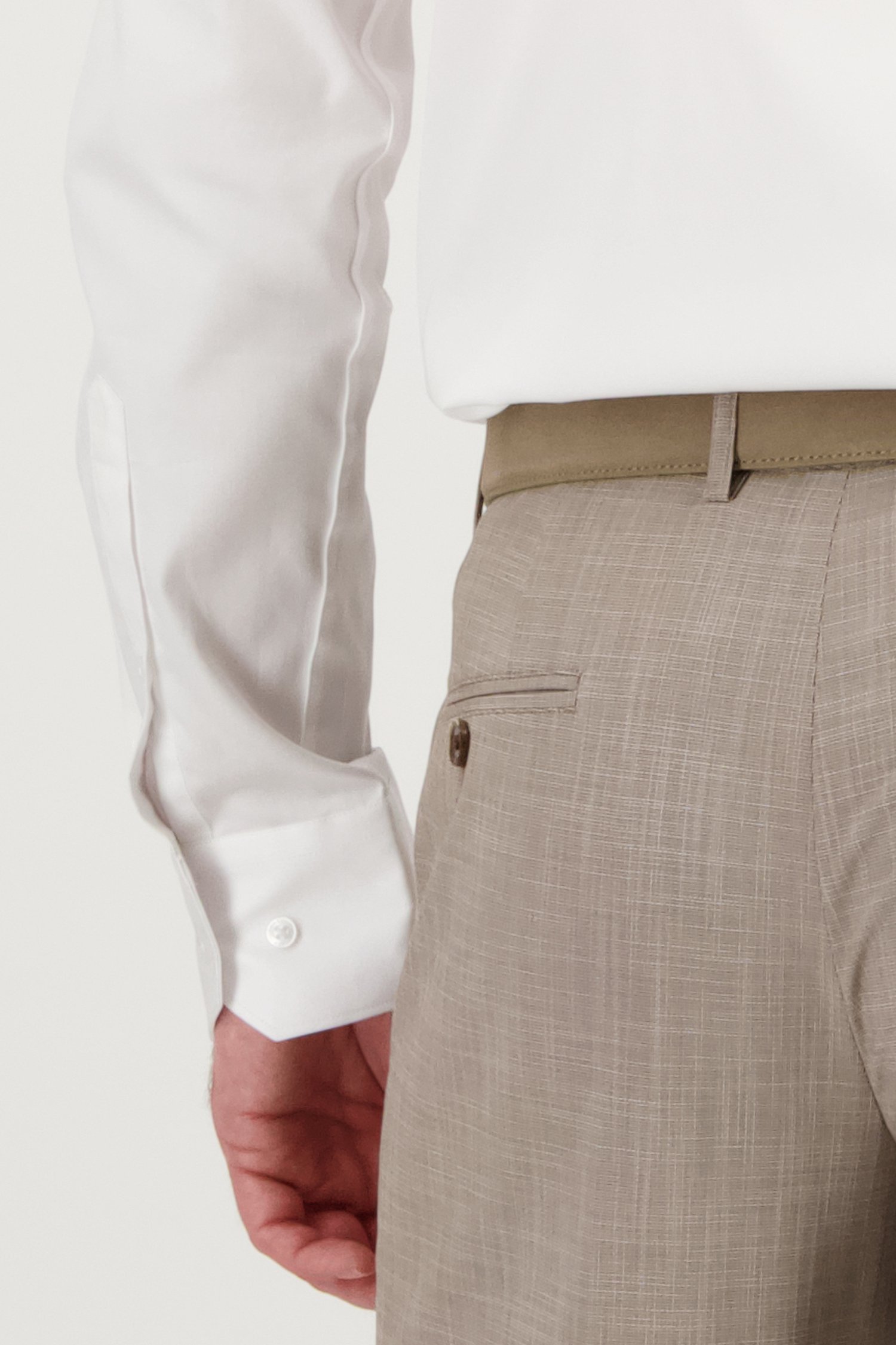 Detail van  Beige kostuumbroek – Regular fit door Dansaert Black voor Heren