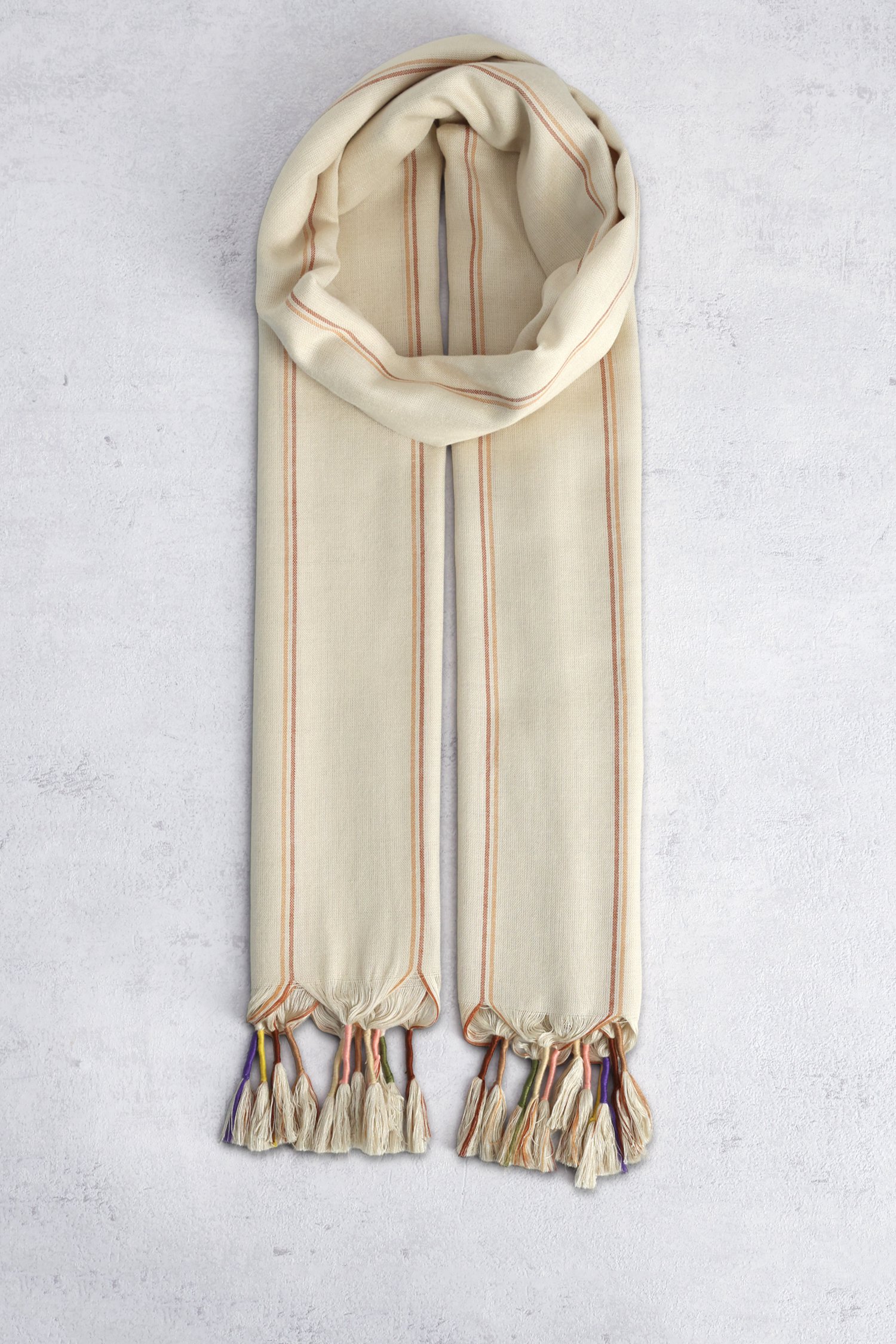 Voorkant van Beige sjaaltje met strepen door Liberty Loving nature voor Dames