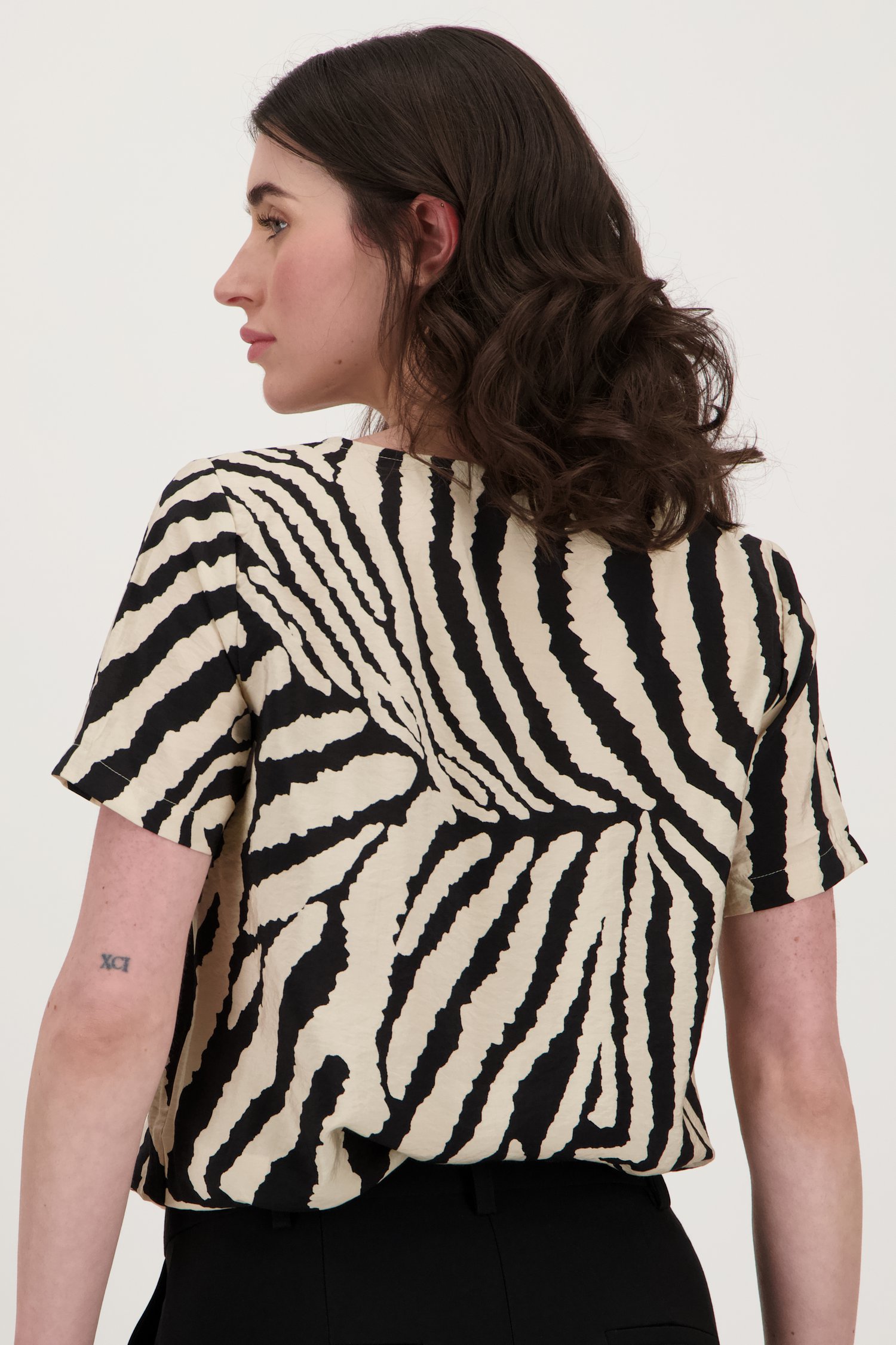 Beige T-shirt met zwart zebra motief van JDY voor Dames