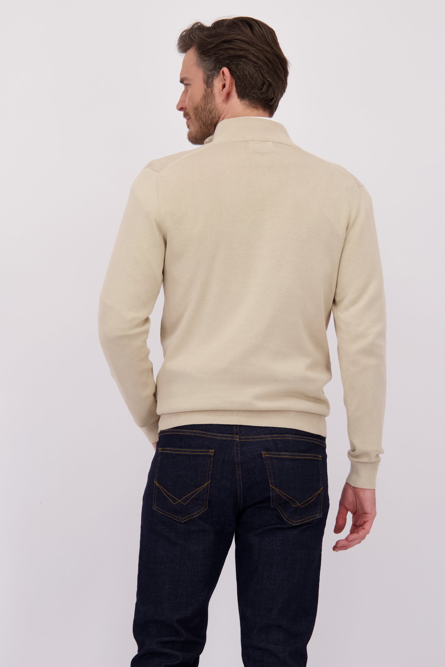 Achterkant van Beige trui met korte rits door Michaelis voor Heren