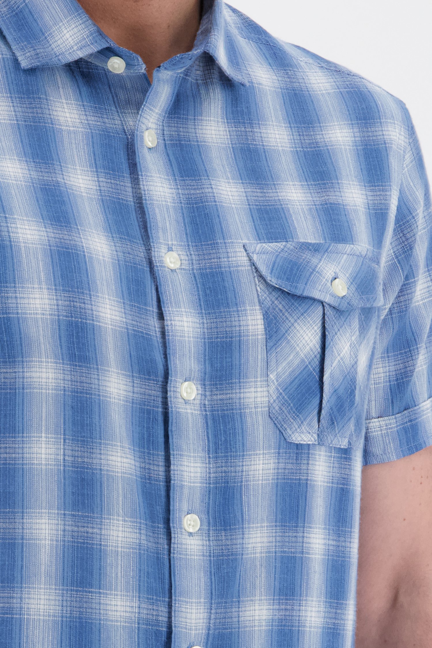 Blauw geruit hemd met korte mouwen - slim fit   van Ravøtt voor Heren