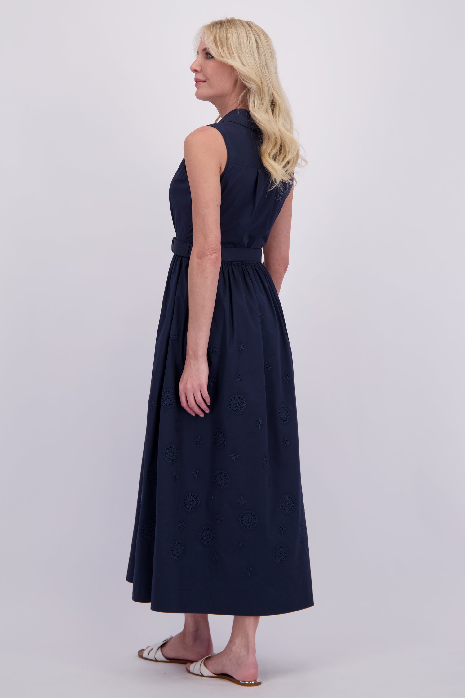 Achterkant van Blauw lang kleed door AC by Annelien Coorevits voor Dames