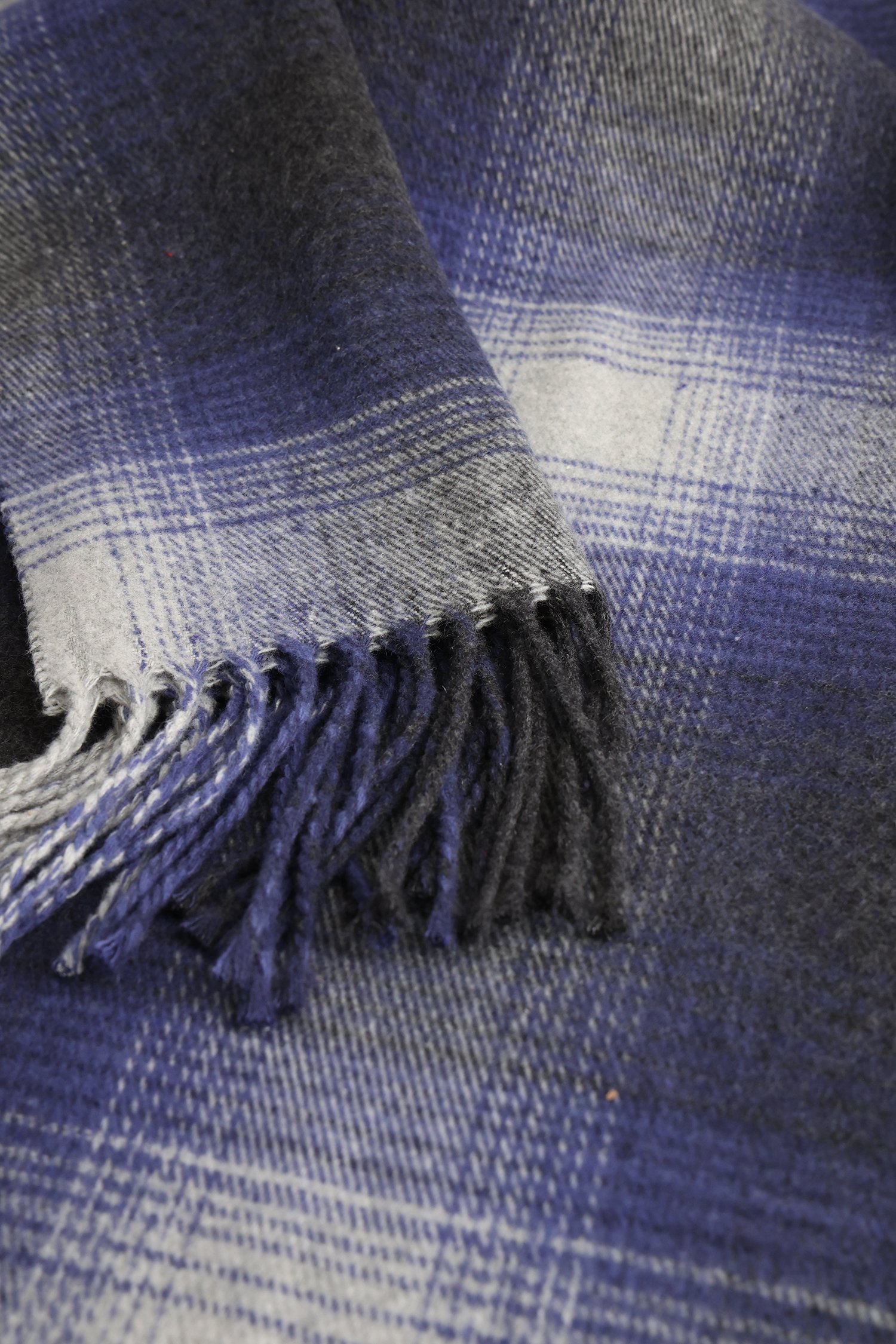 Productfoto 1 van Blauwe geruite sjaal door Modeno voor Heren