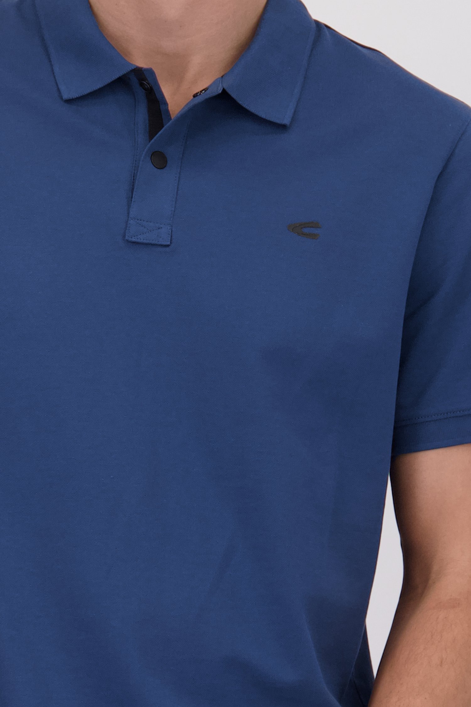 Detail van Blauwe polo door Camel active voor Heren