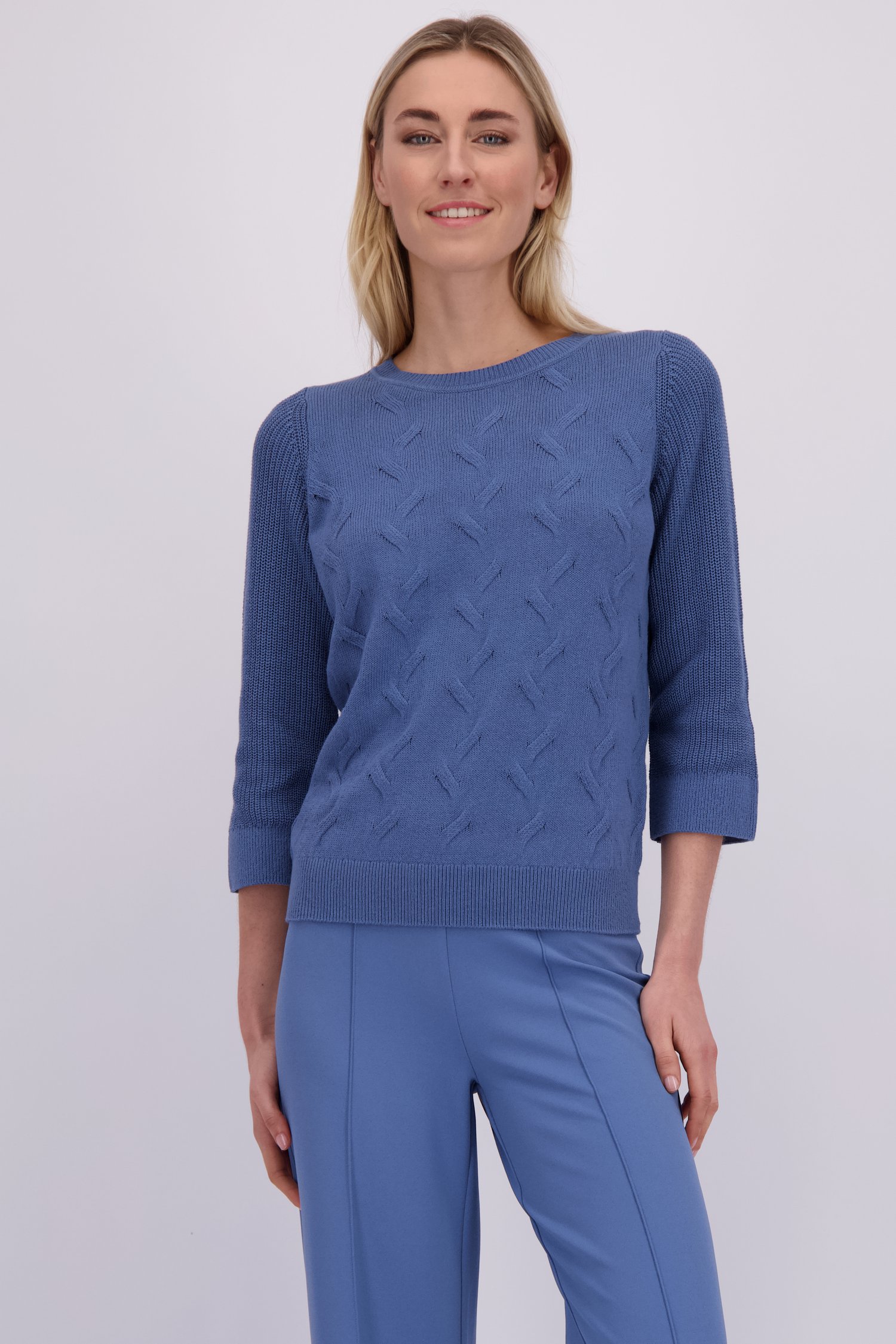 Voorkant van Blauwe trui met 3/4 mouwen door Liberty Island voor Dames