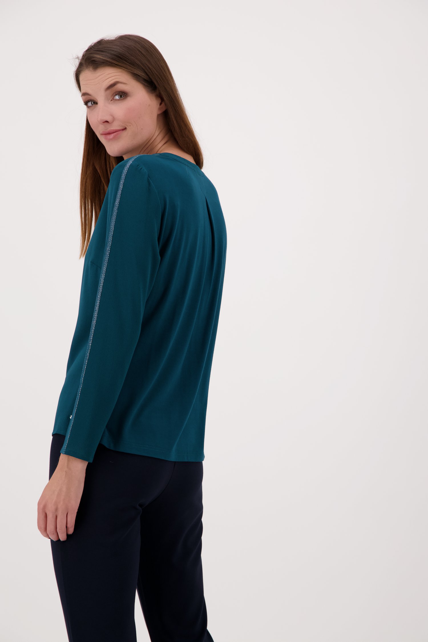 Blauwgroene blouse met V-hals van Claude Arielle voor Dames