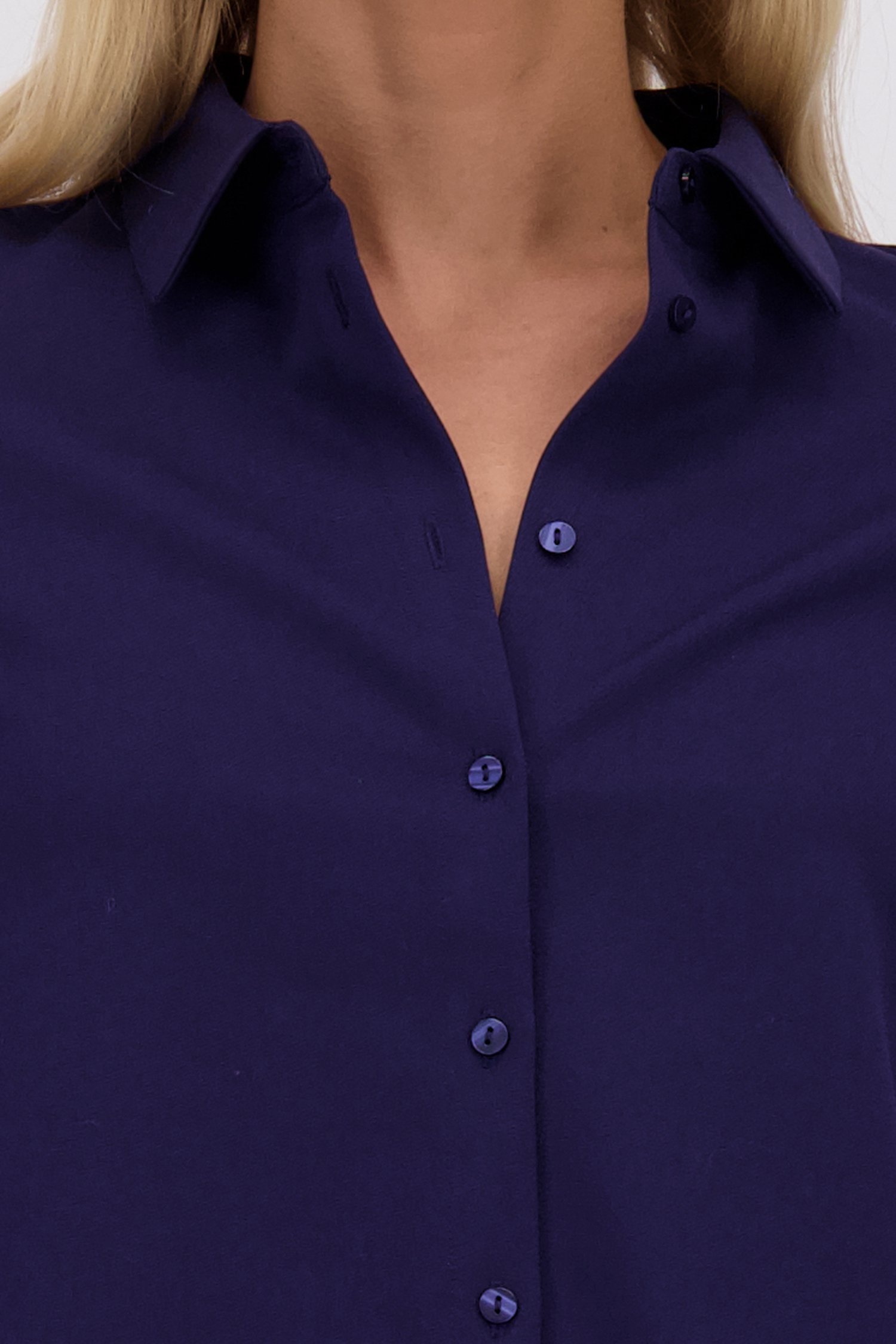 Détail de Blouse à manches longues bleue foncée de Liberty Island pour Femmes