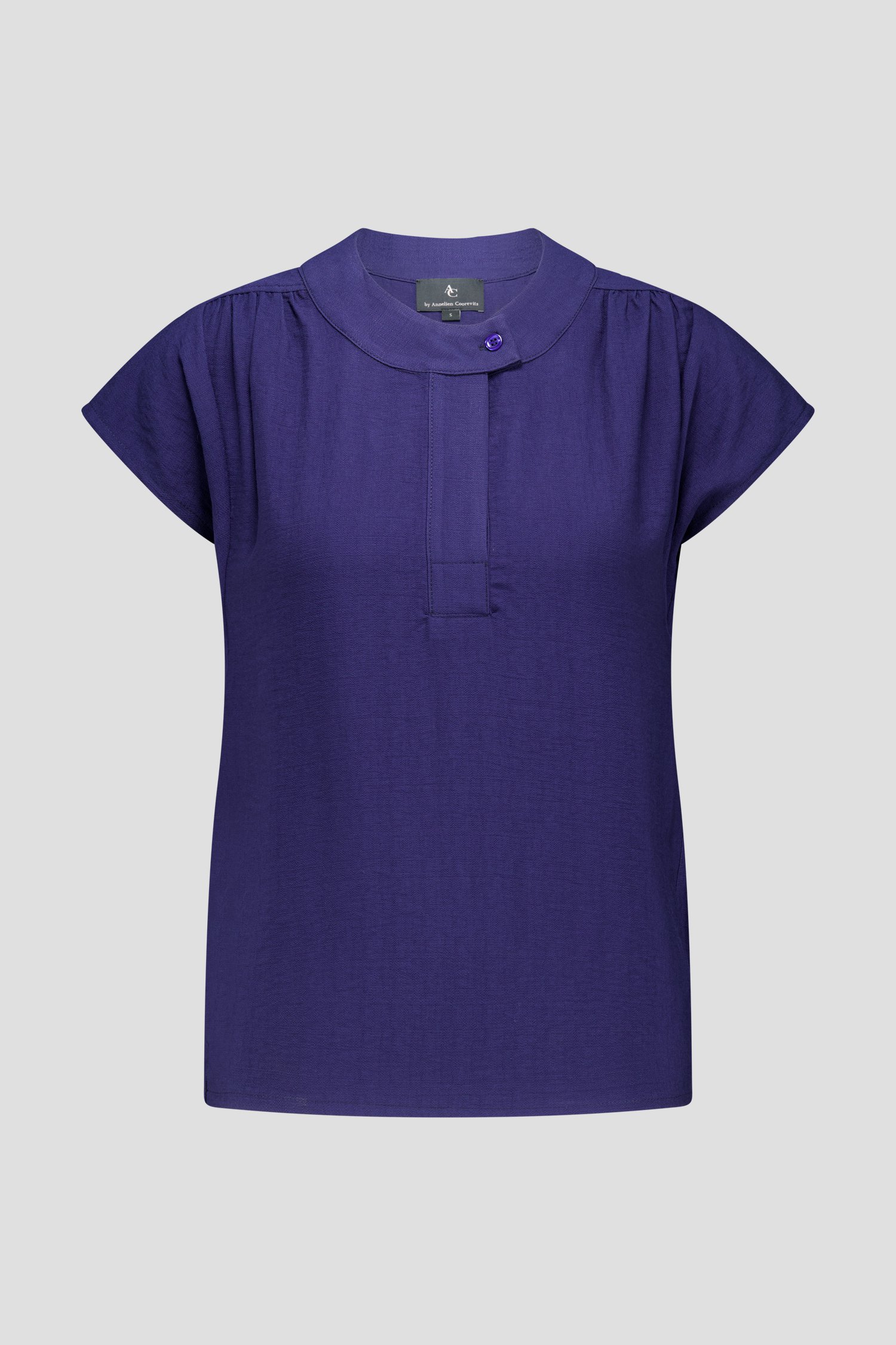 Blouse bleu foncé à manches courtes de AC by Annelien Coorevits pour Femmes