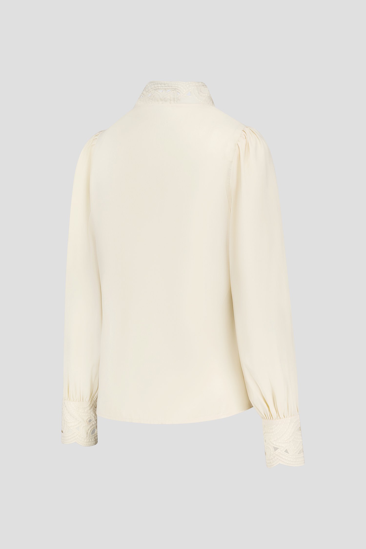 Blouse écrue à encolure brodée	 de D'Auvry pour Femmes