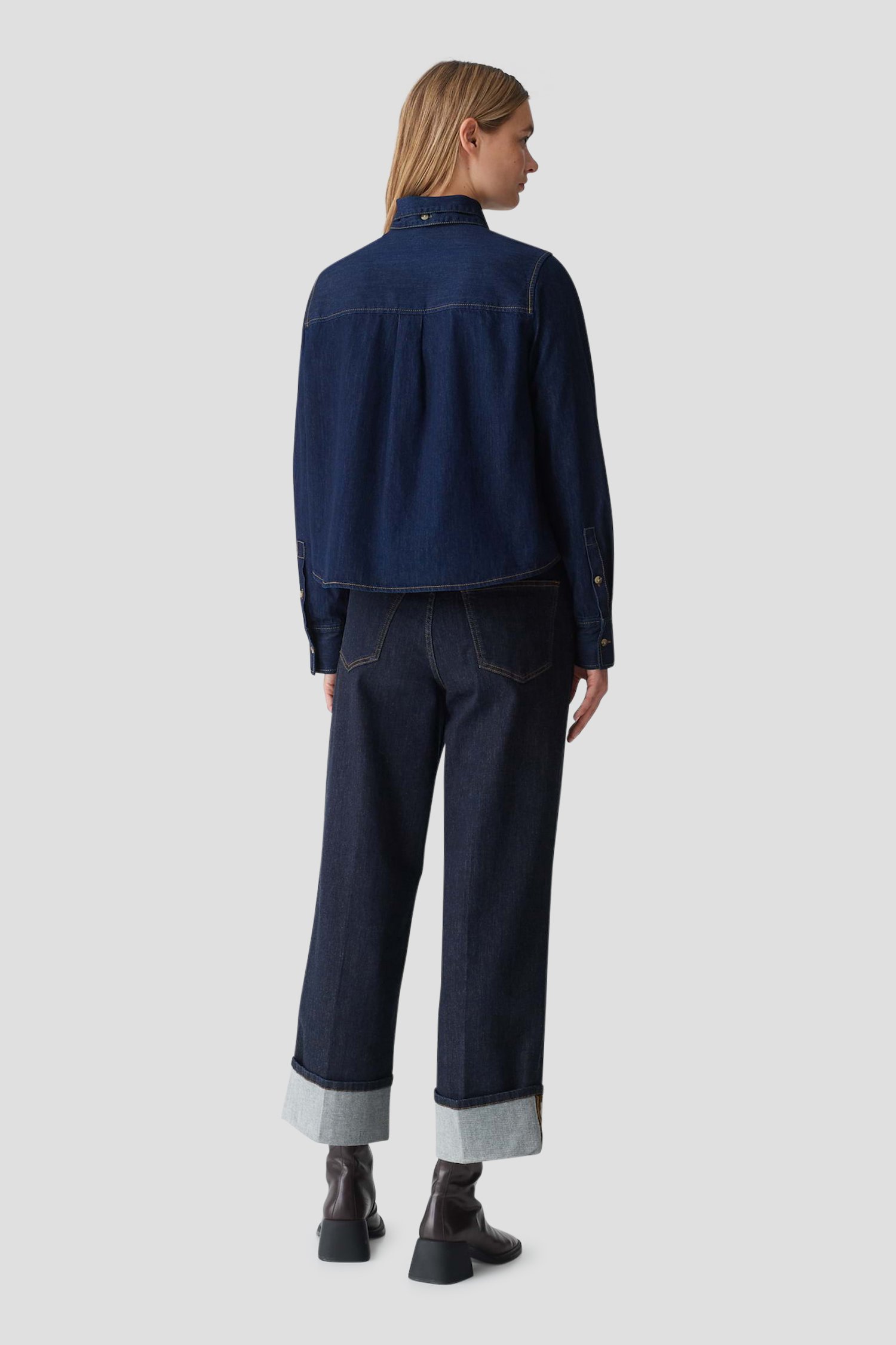 Le dos de Blouse en denim bleu foncé avec ruban à nœuds de Opus pour Femmes