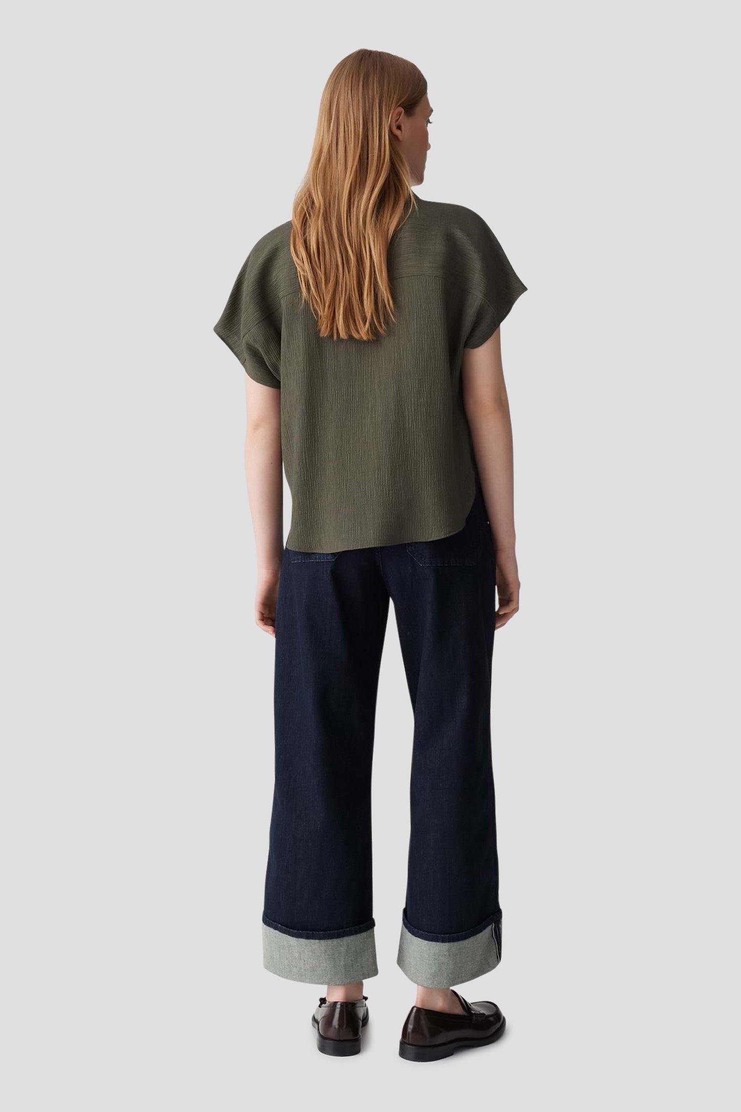 Le dos de Blouse vert foncé à texture froissée de Opus pour Femmes