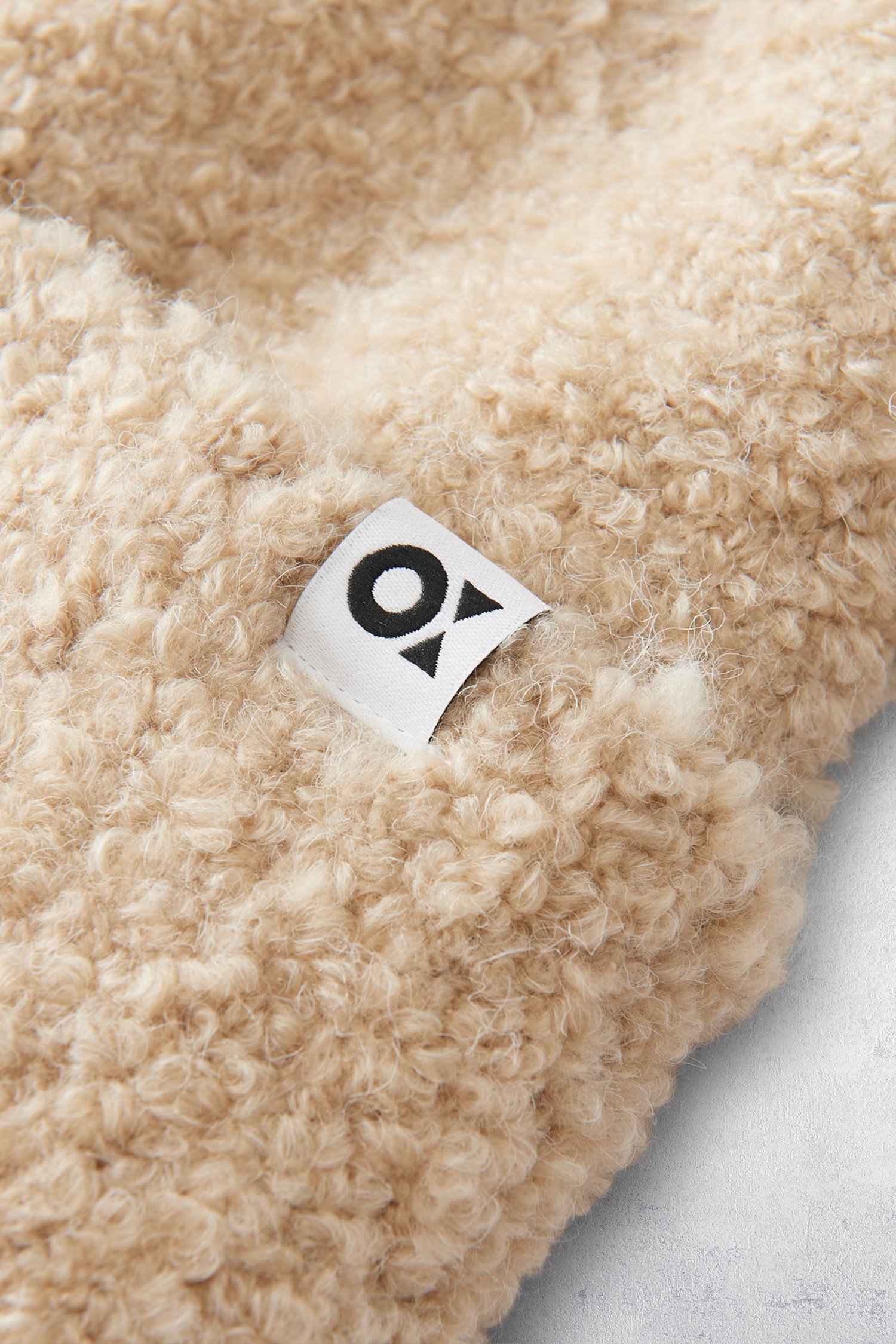 Photo produit 2 de Bonnet teddy beige de Opus pour Femmes