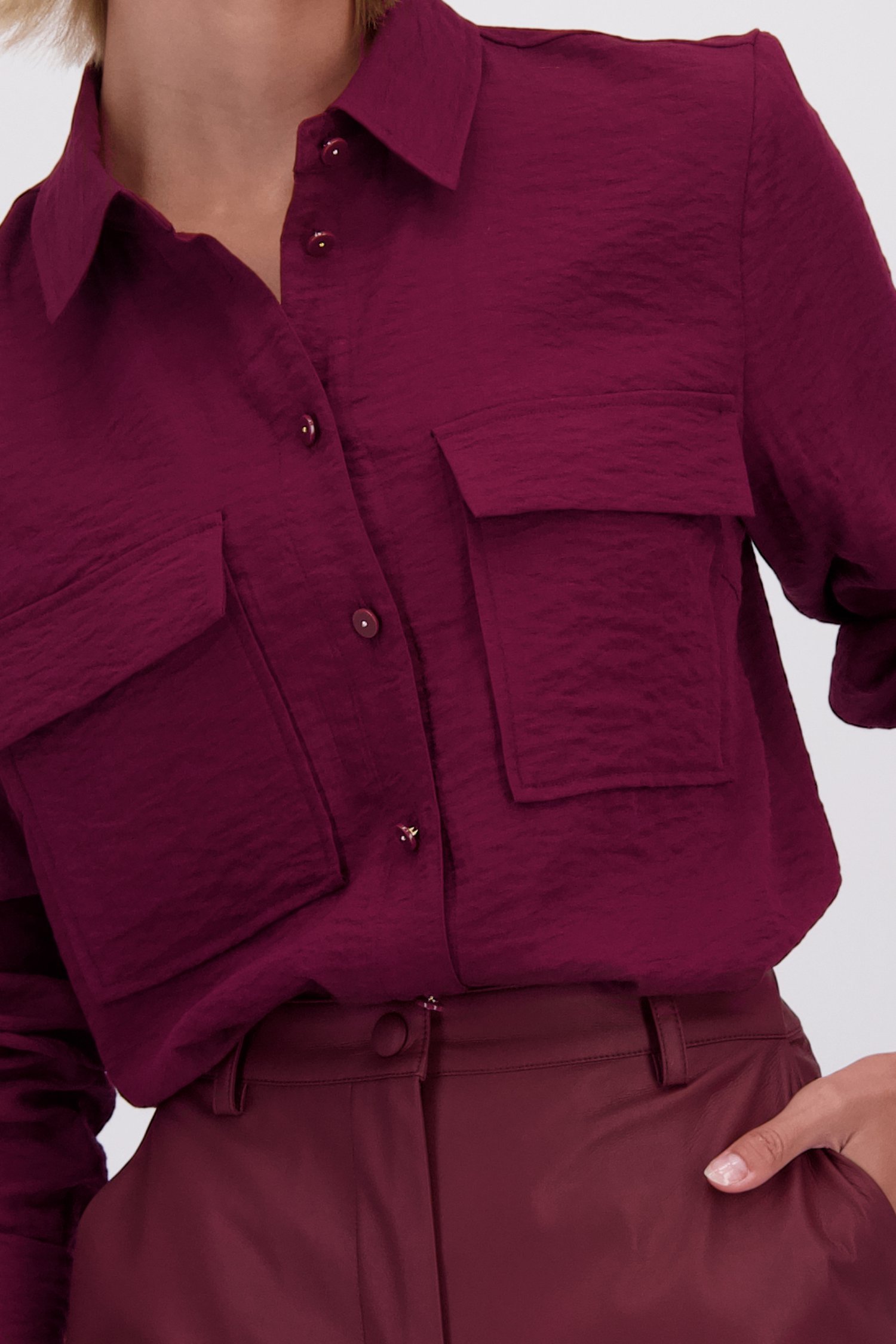 Detail van Bordeaux blouse  door D'Auvry voor Dames