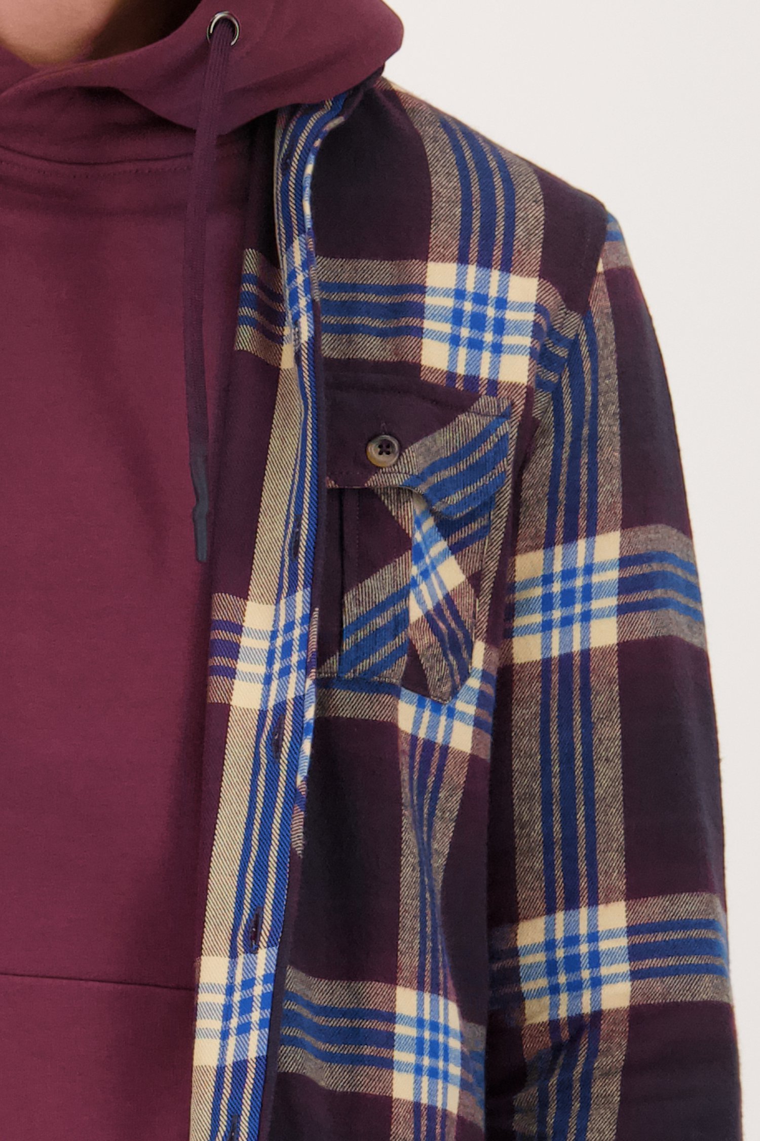 Detail van Bordeaux hemd met geruit patroon - Regular fit door Ravøtt voor Heren