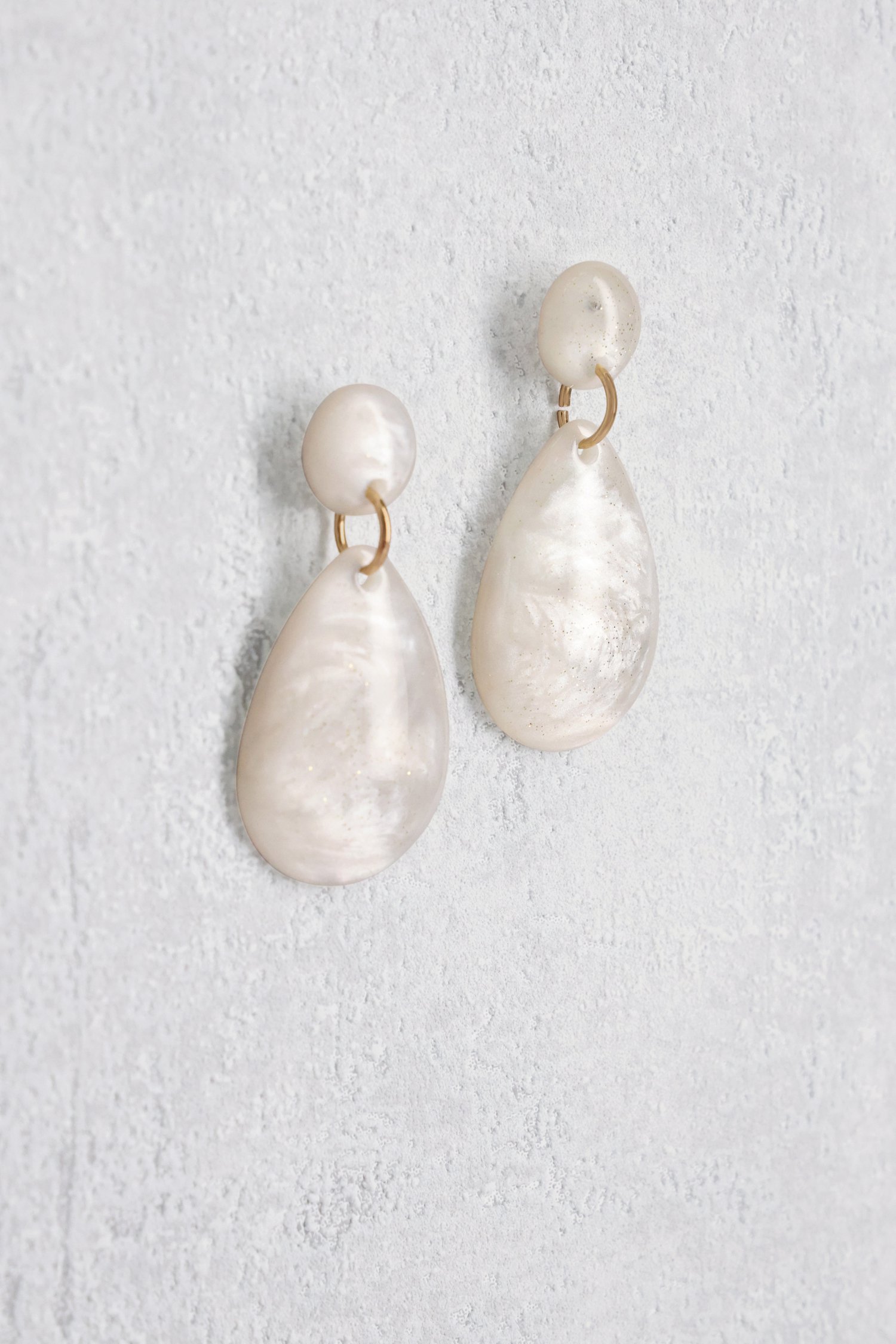 Boucles d'oreilles goutte écru de Liberty Island pour Femmes