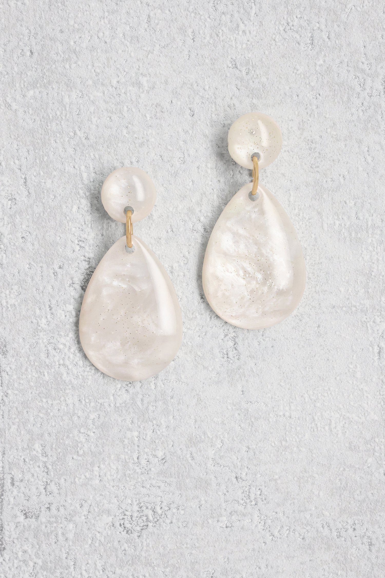 Boucles d'oreilles goutte écru de Liberty Island pour Femmes