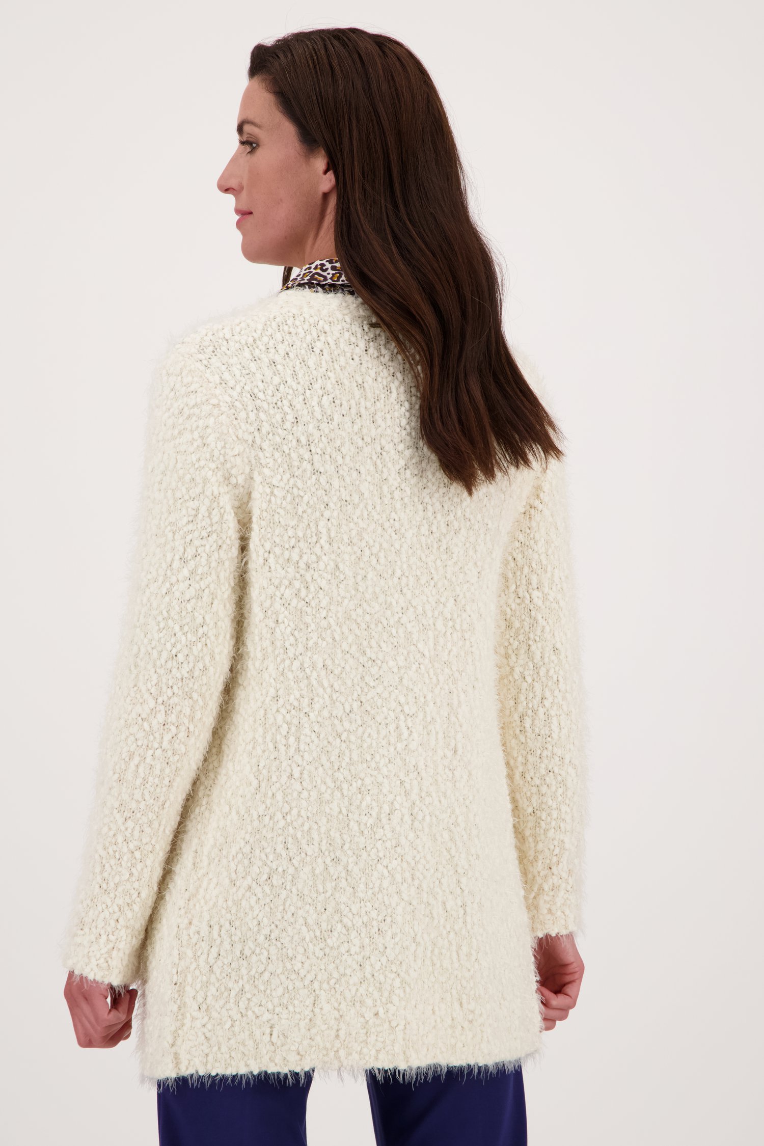 Cardigan doux écru de Claude Arielle pour Femmes