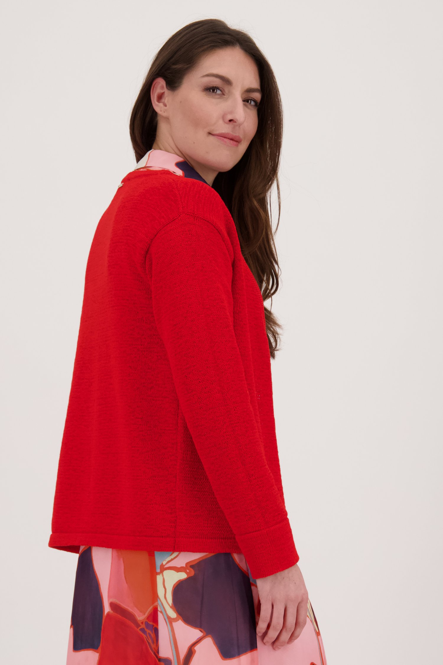 Cardigan rouge finement tricoté de Claude Arielle pour Femmes