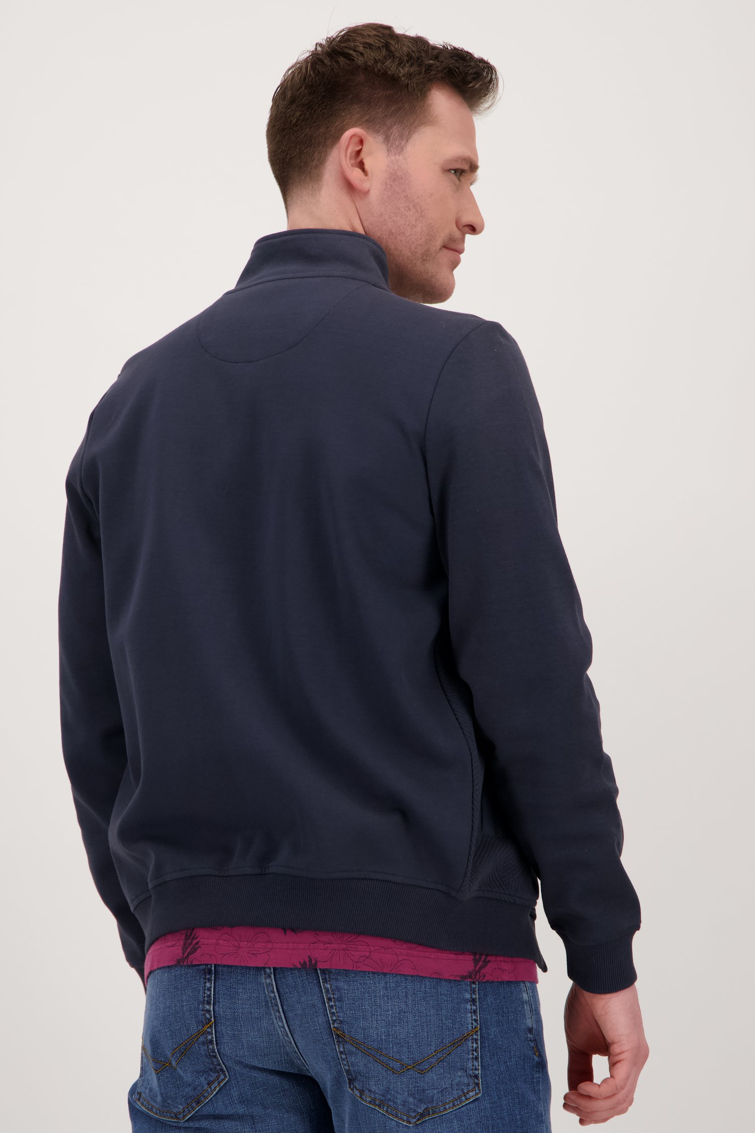 Le dos de Cardigan zippé bleu foncé de Bluefields pour Hommes