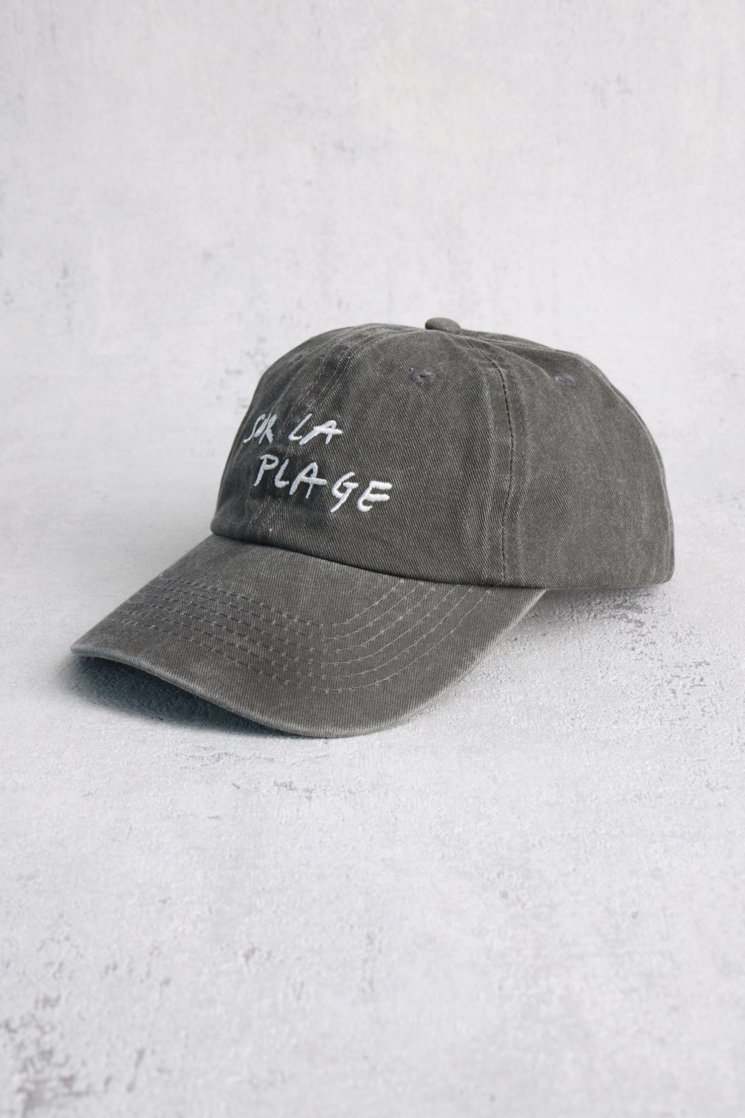 Casquette gris foncé avec imprimé blanc de ONLY & SONS pour Hommes