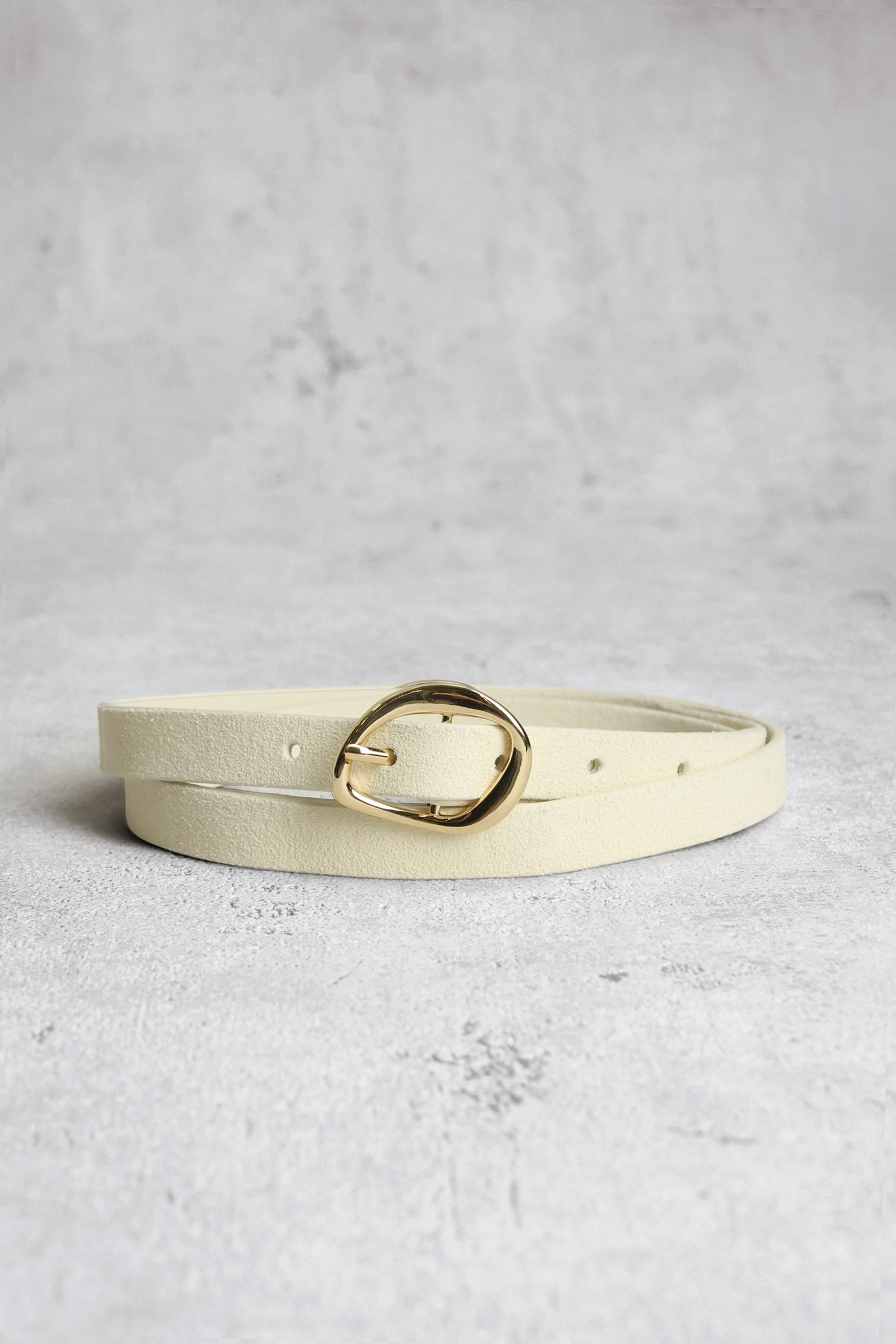 Ceinture fine écrue avec boucle dorée de D'Auvry pour Femmes