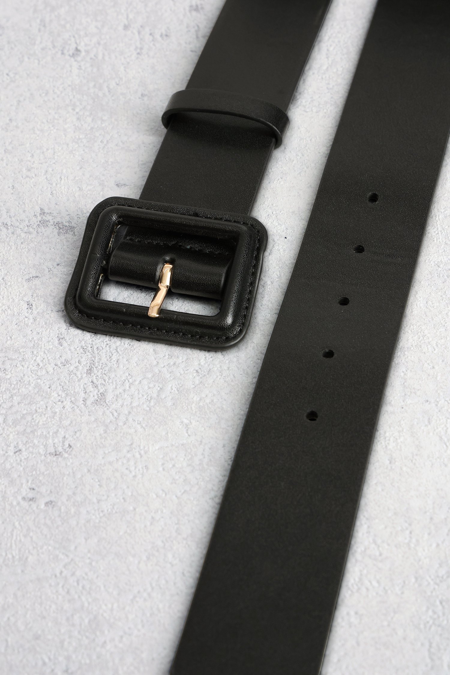 Le dos de Ceinture noire à boucle carrée	 de Liberty Island pour Femmes