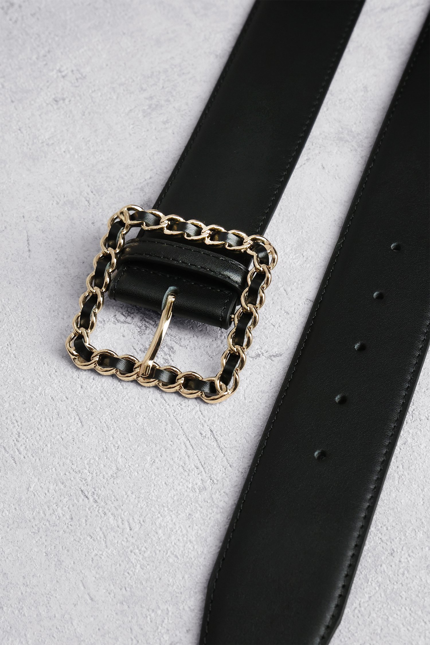 Ceinture noire avec boucle dorée de D'Auvry pour Femmes