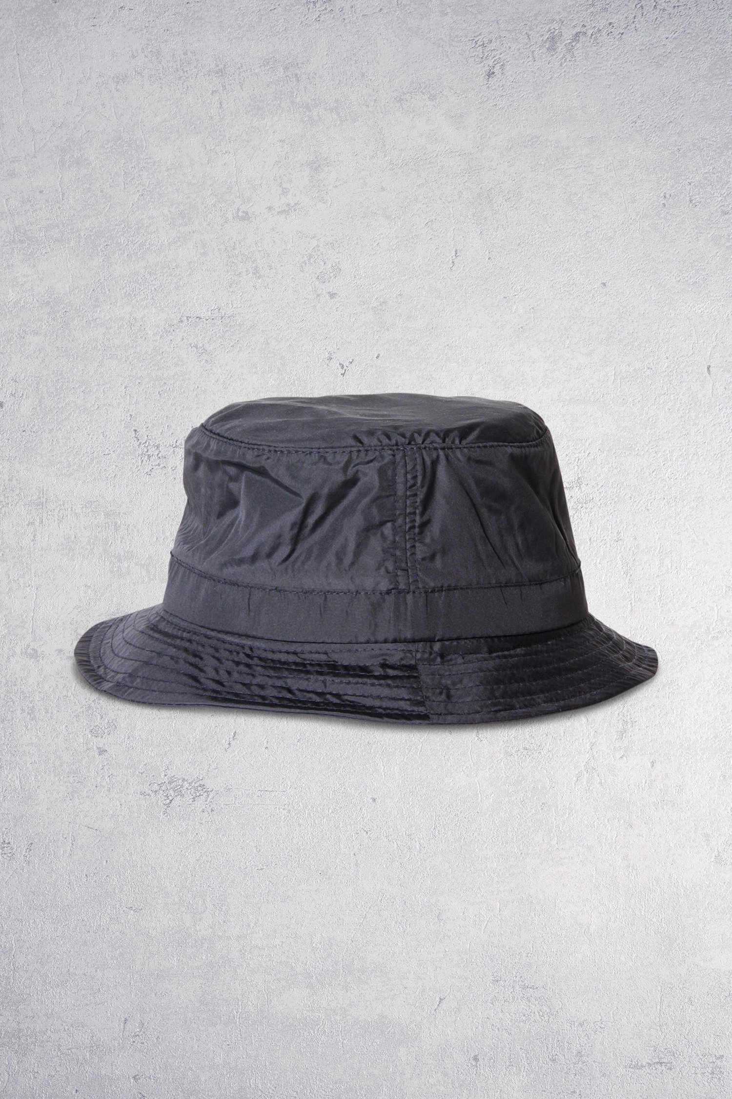 Le devant de Chapeau de pluie bleu marine de Modeno pour Femmes