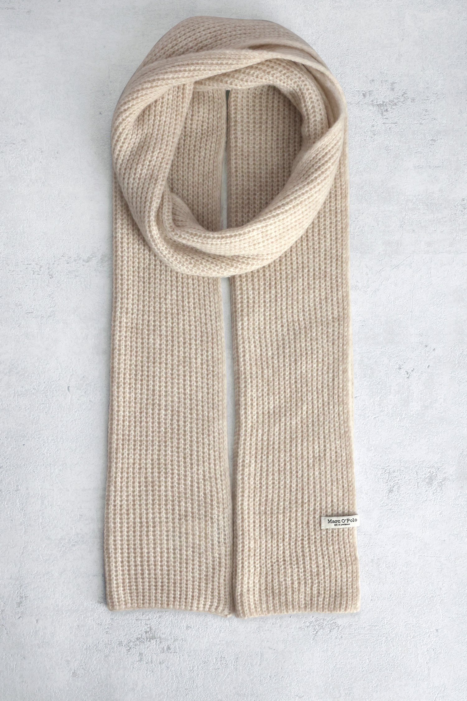 Le devant de Écharpe tricotée en laine beige clair de Marc O'Polo pour Femmes