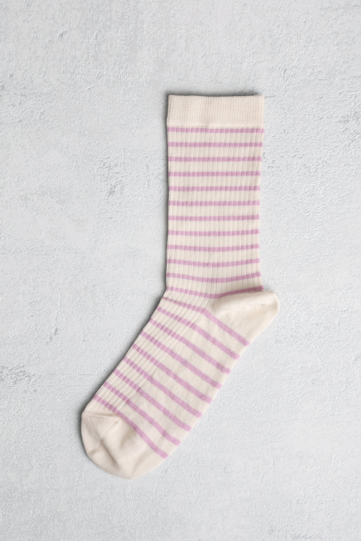 Chaussettes blanches avec motif rayé violet de MP Denmark pour Femmes