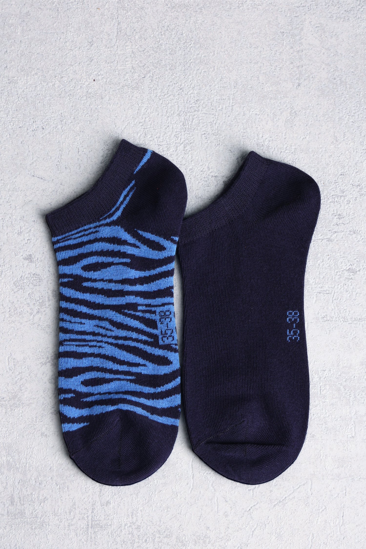 Chaussettes bleues à imprimé zèbre - Set de 2 de Liberty Island pour Femmes