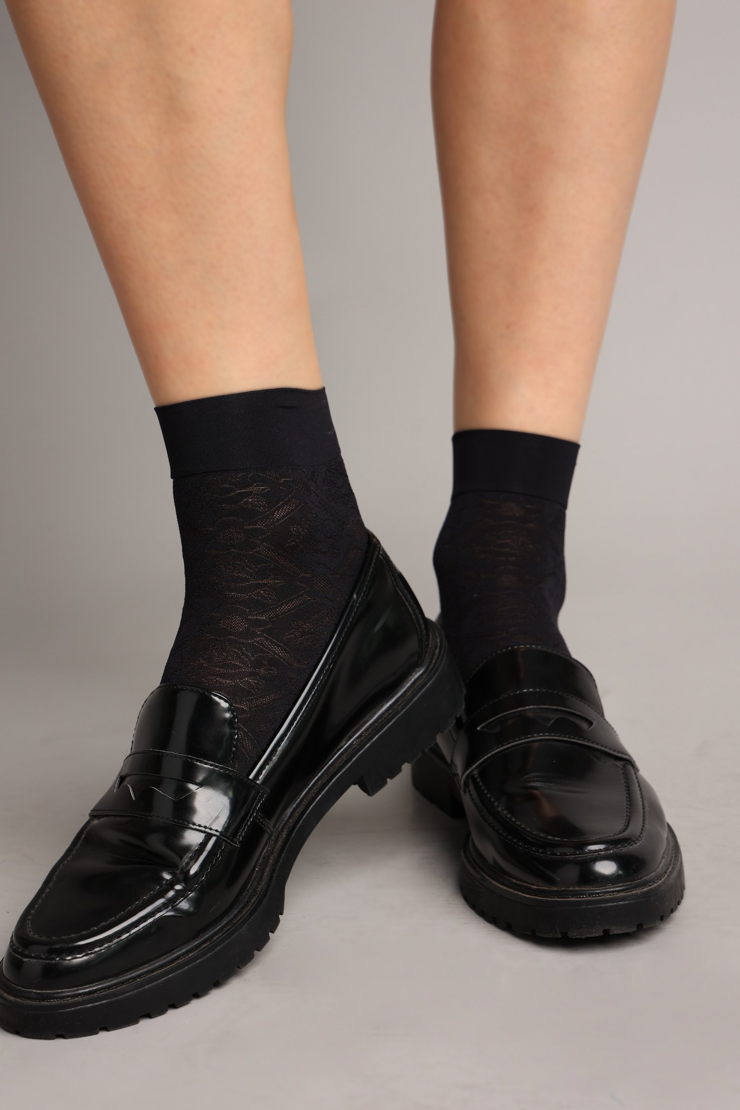 Détail de Chaussettes noires en dentelle – Set de 2 de Liberty Island pour Femmes