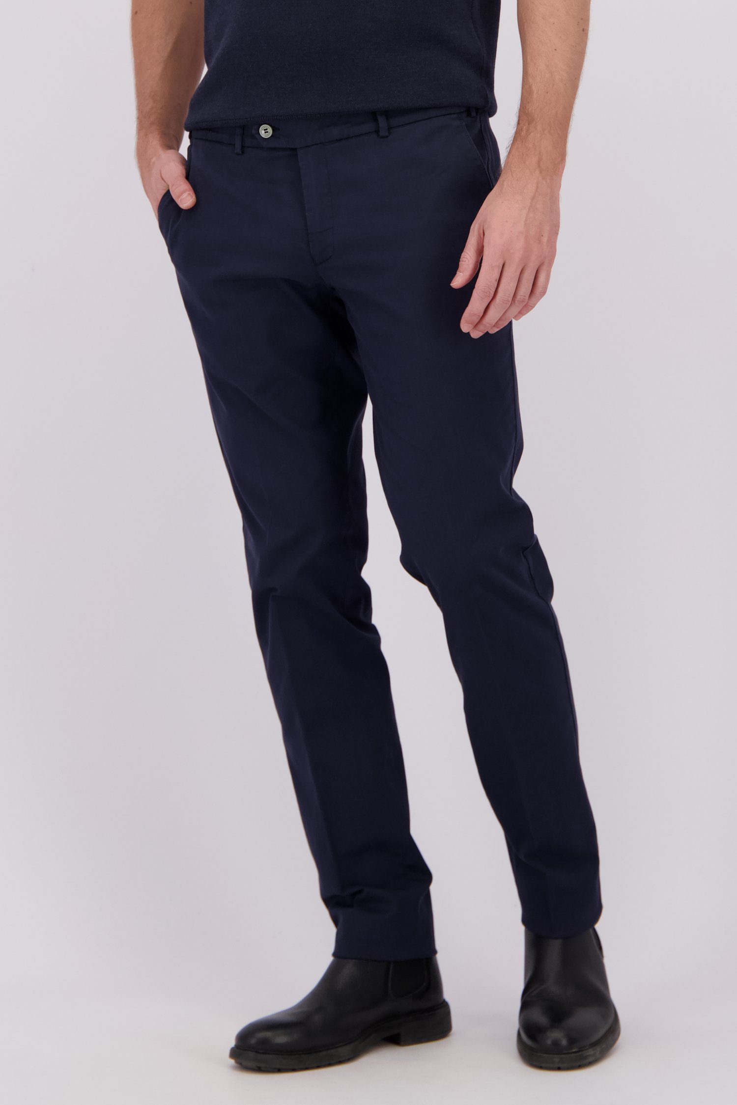 Détail de Chino bleu foncé - Louisiana - regular fit de Brassville pour Hommes