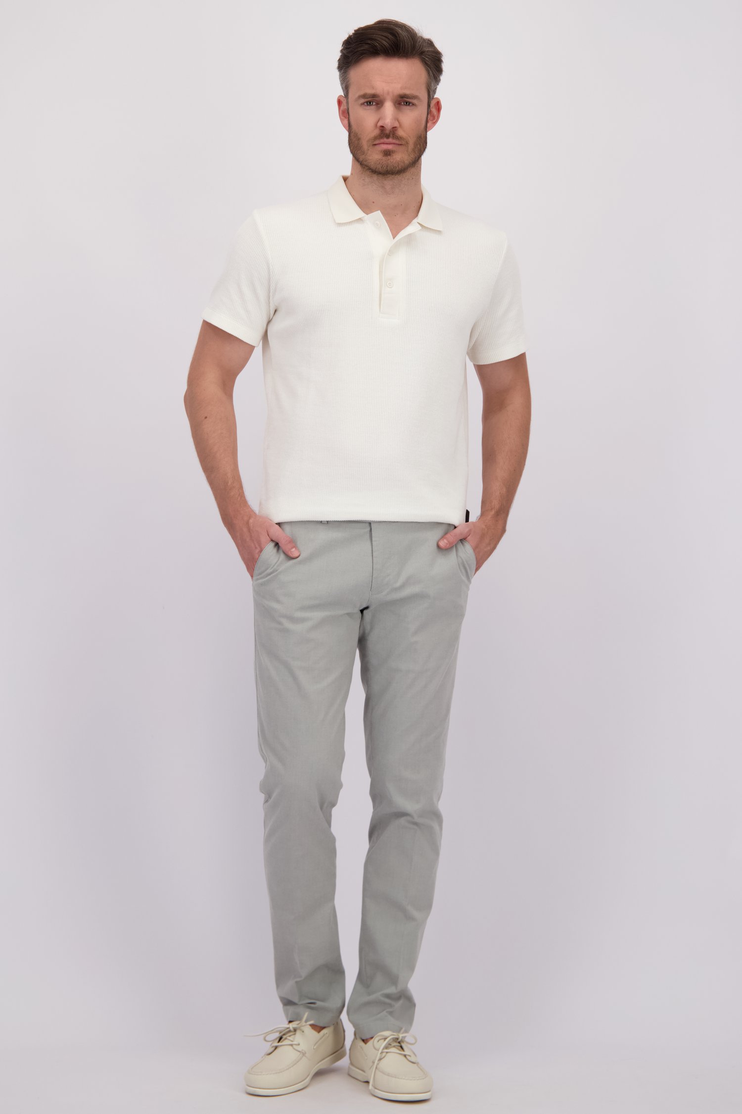 Le devant de Chino gris - Louisiana - regular fit de Brassville pour Hommes