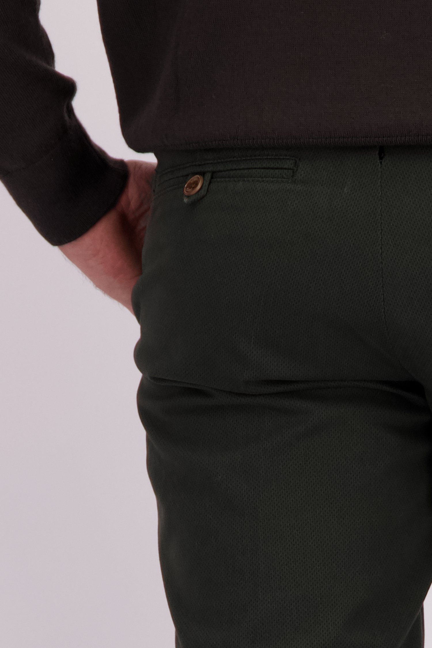 Détail de Chino vert foncé – Louisiana – Regular fit de Brassville pour Hommes