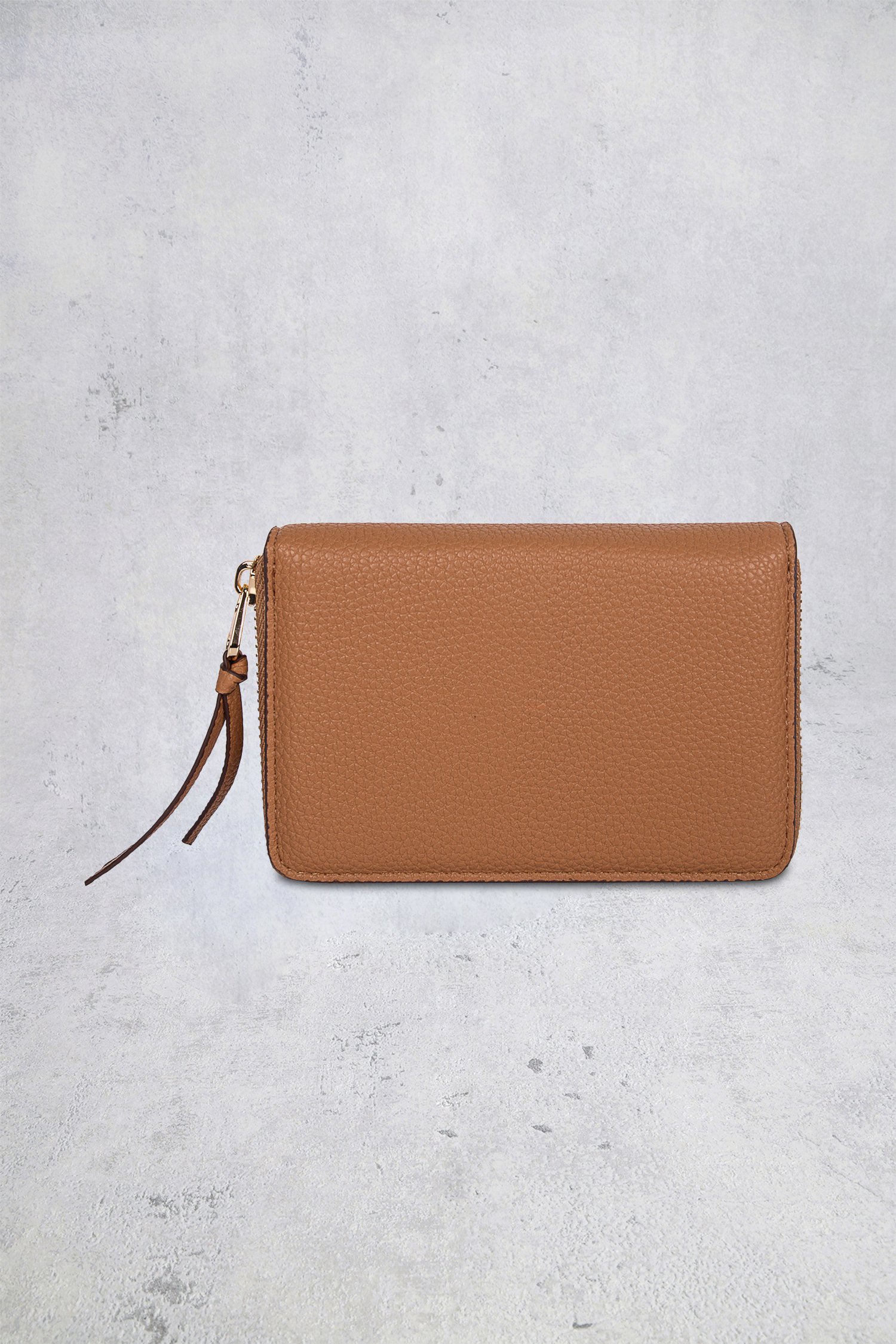 Achterkant van Cognackleurige portemonnee met leather look door Laurent David voor Dames