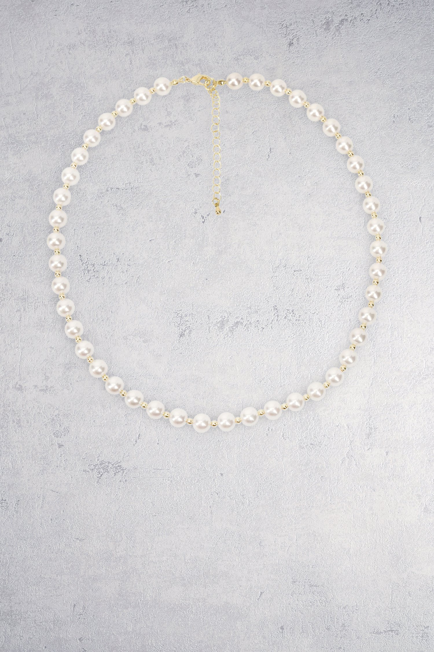 Le devant de Collier de perles avec détails dorés de Liberty Island pour Femmes