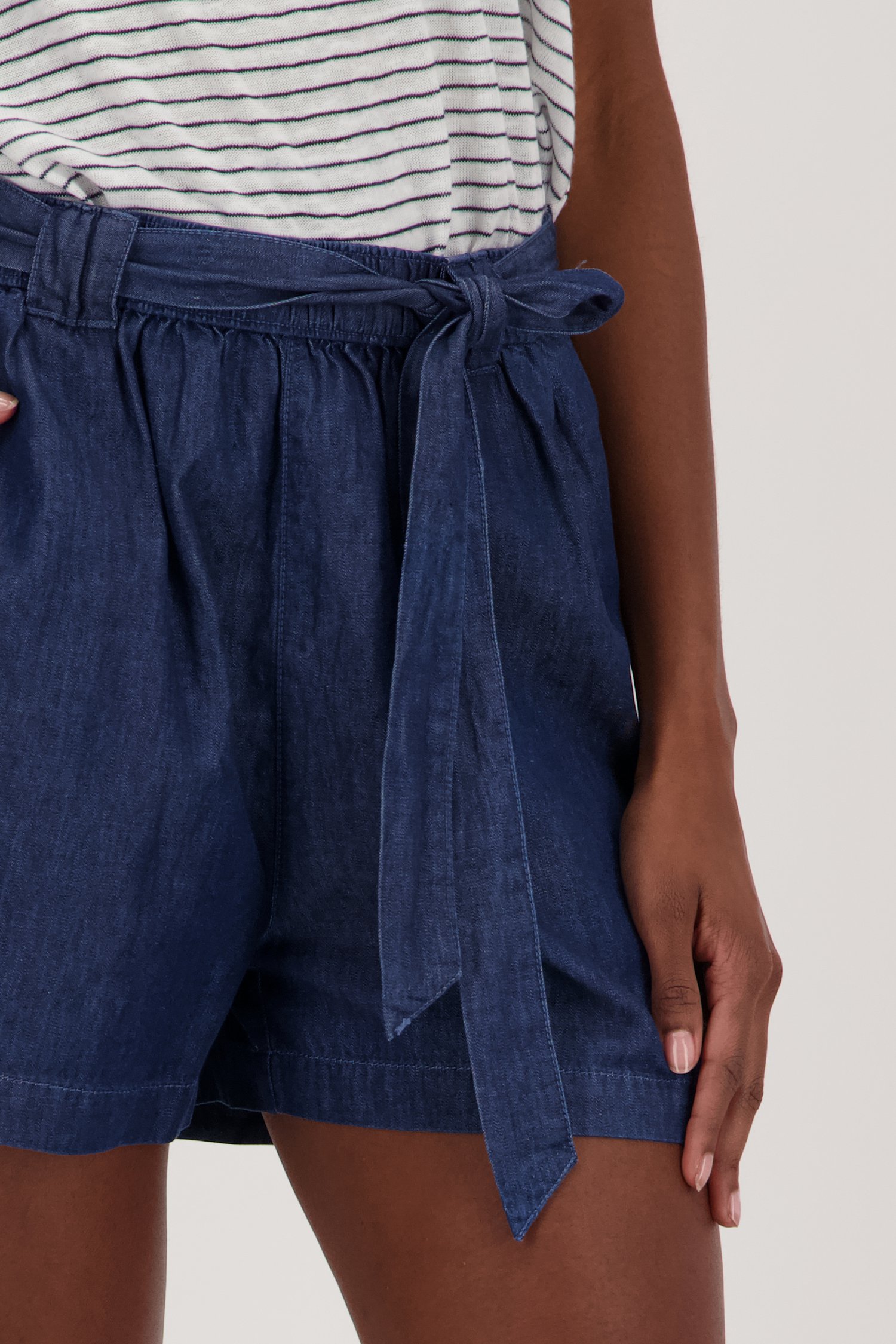 Donkerblauwe short in jeanslook van JDY voor Dames