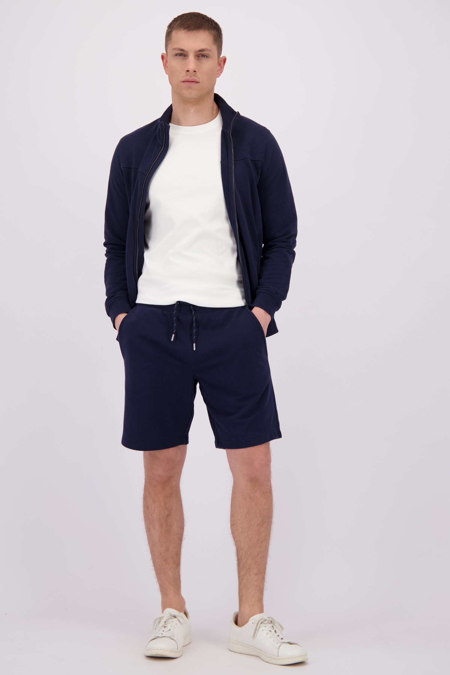 Voorkant van Donkerblauwe sweatervest door Liberty Island voor Heren